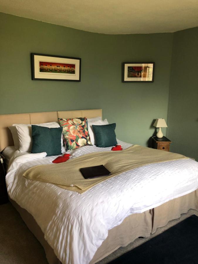 The Hollow Bed And Breakfast Great Longstone ภายนอก รูปภาพ